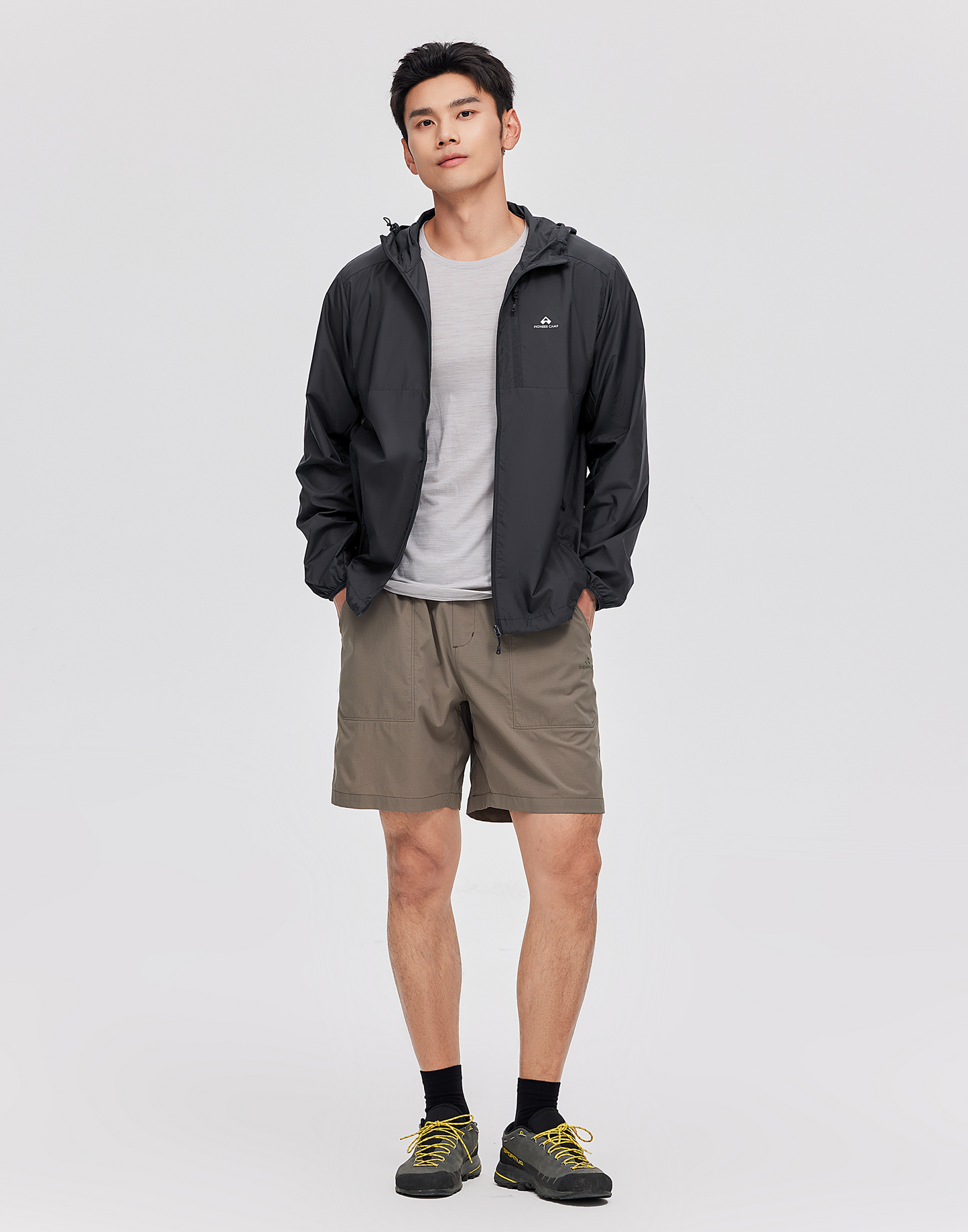 Pioneer Camp Men’s WindShade UV Jacket